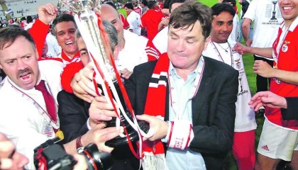 卡马乔：穆里尼奥过去是、现在也是一位顶级教练